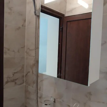 Valemar Apartamento *