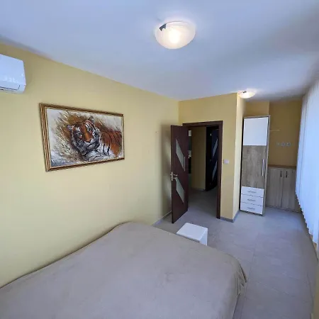 Valemar * Πομόριε